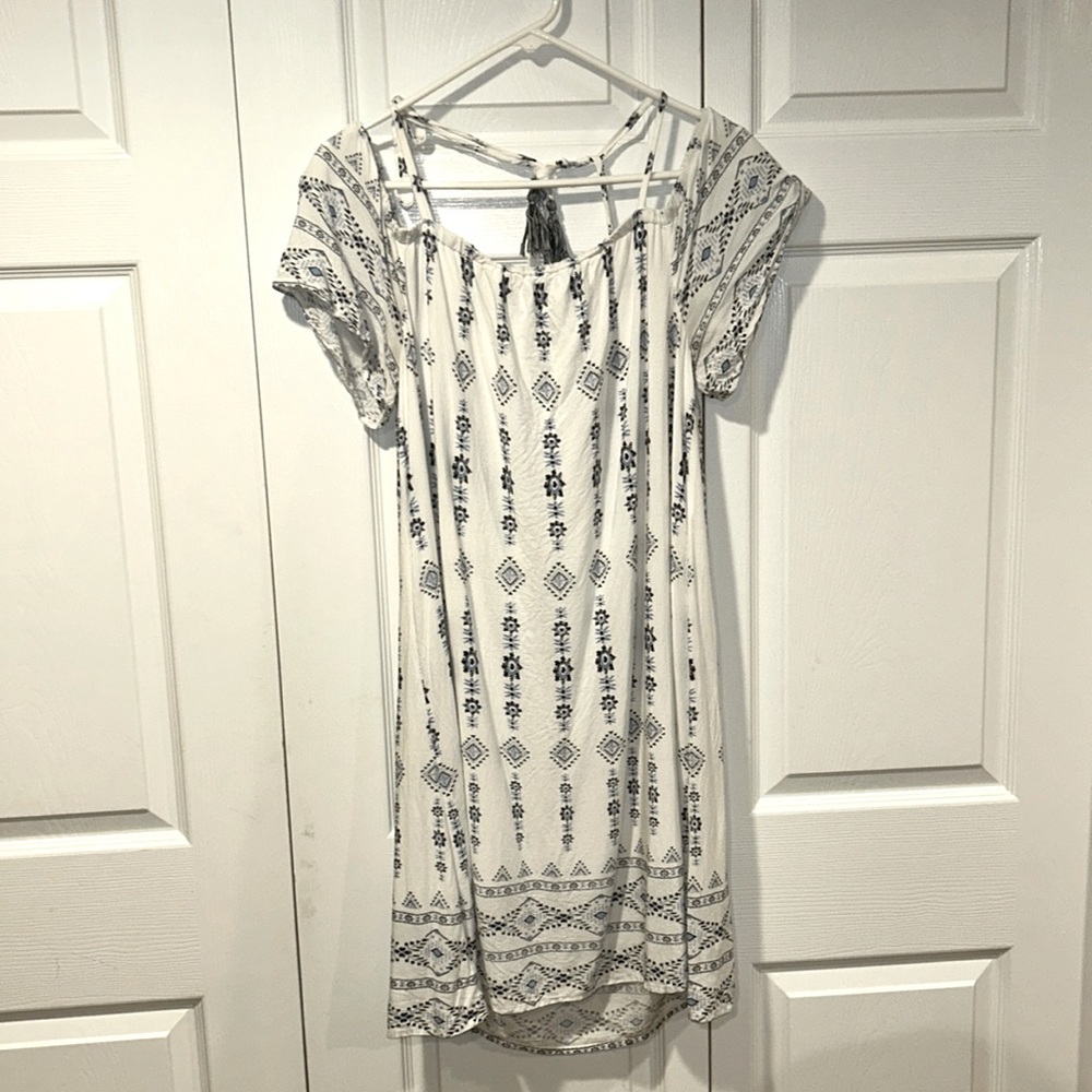 Flowy summer dress